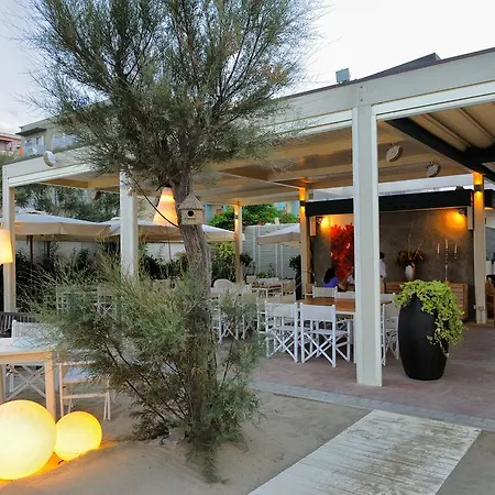 Caesar Lido Di Savio