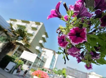 Otel Caesar 3*