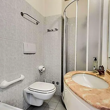 Caesar Szálloda 3*